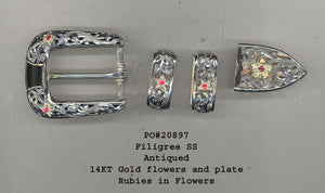 Håndverket bak våre sølvspenner - Autentisk og ekte - Bredal Wild - The luxury leather shop.