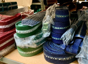 Black / white Stingray 35 mm bredde. Fra Indonesia,Luxury belts menSort/hvit